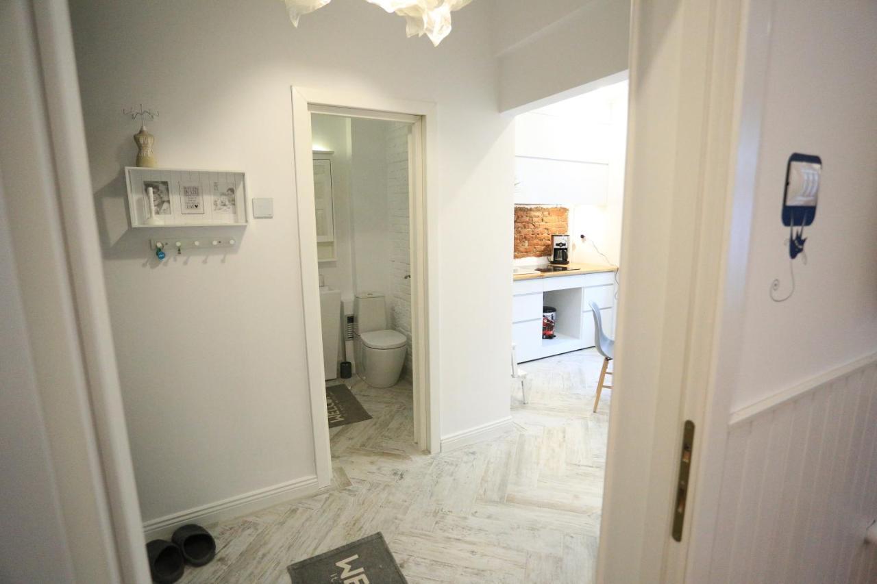 Apartament Ceronav Citycenter Galati, Disscount On Google! Zewnętrze zdjęcie