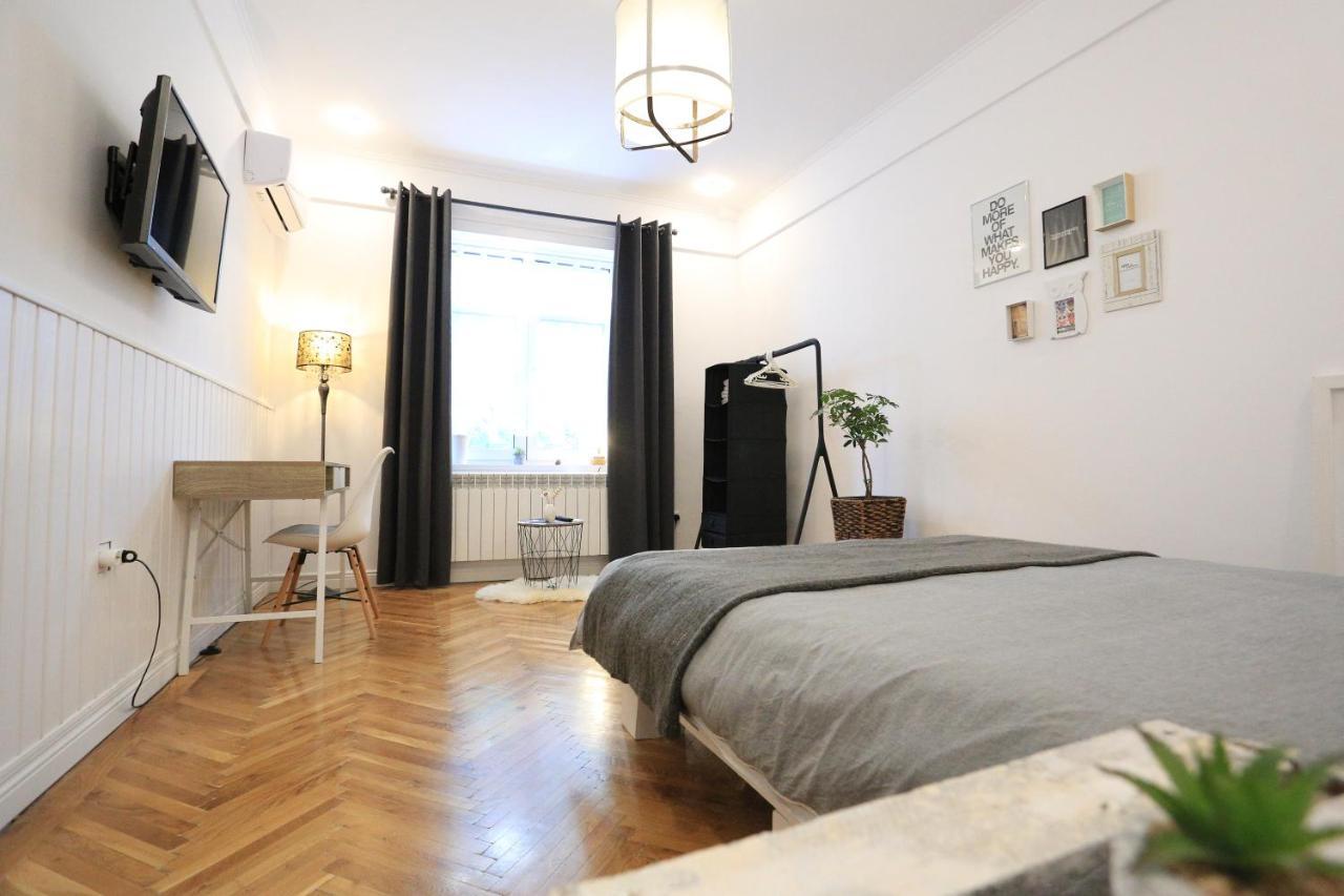 Apartament Ceronav Citycenter Galati, Disscount On Google! Zewnętrze zdjęcie